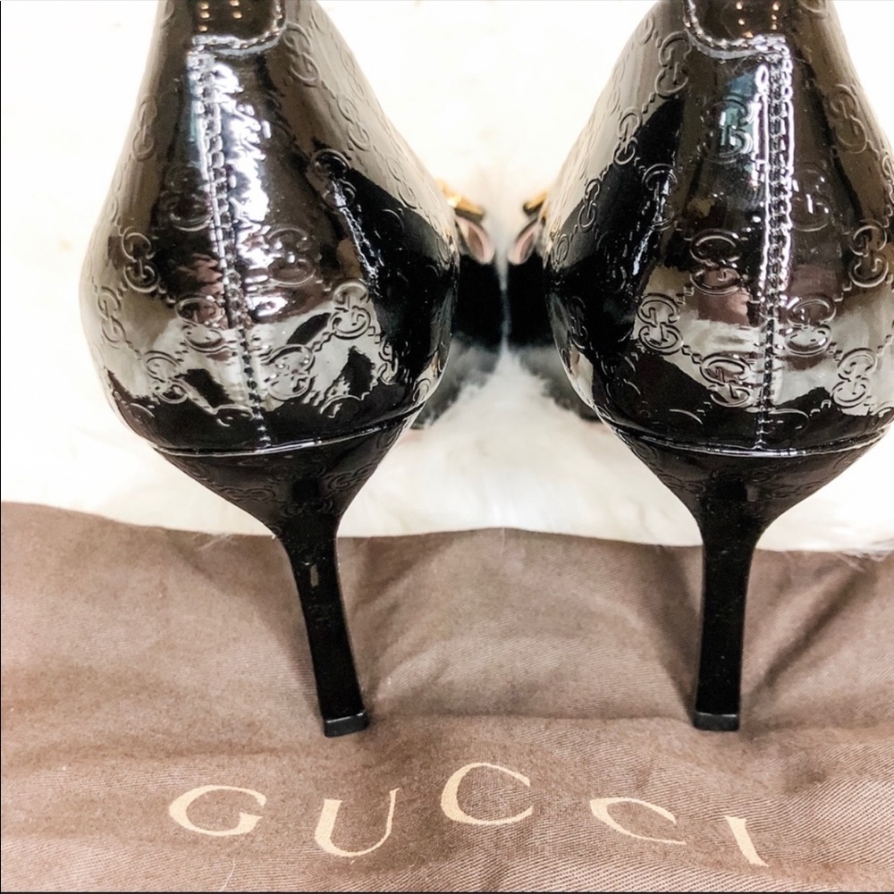 Excellent Condition Authentic Gucci Logo Pump - image 2